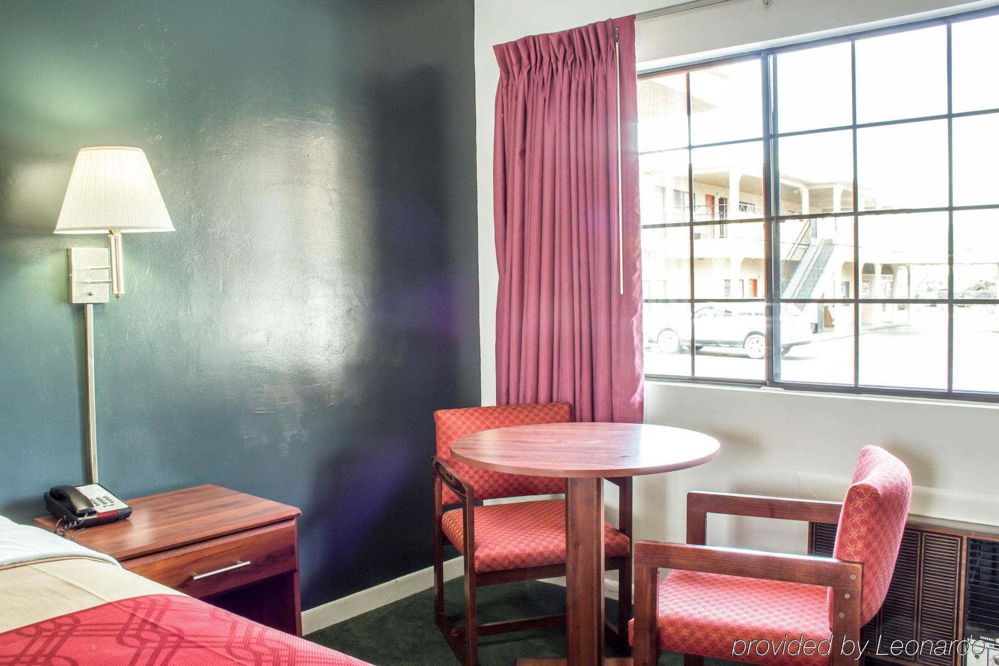 Econo Lodge توسن المظهر الخارجي الصورة