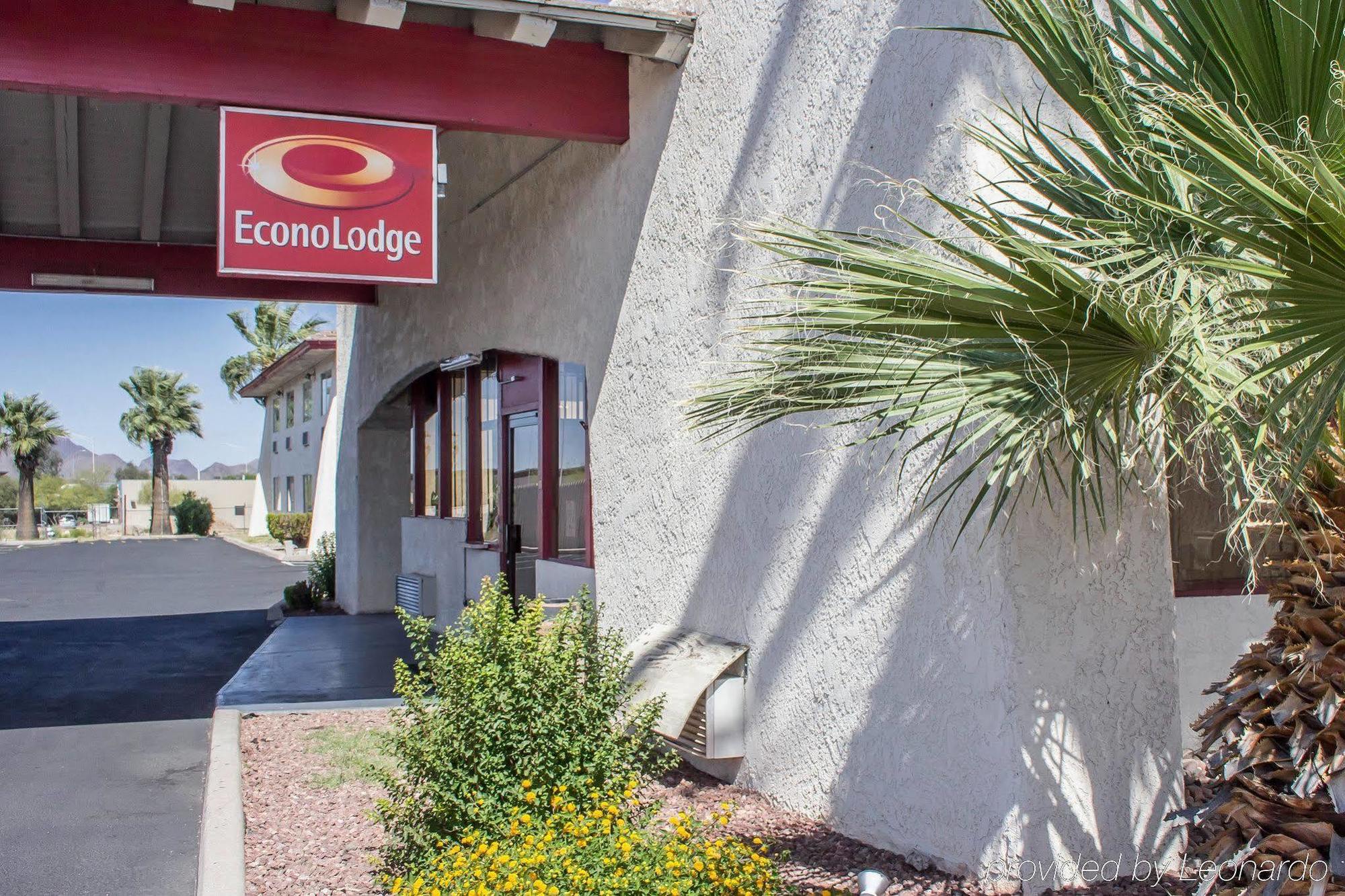 Econo Lodge توسن المظهر الخارجي الصورة
