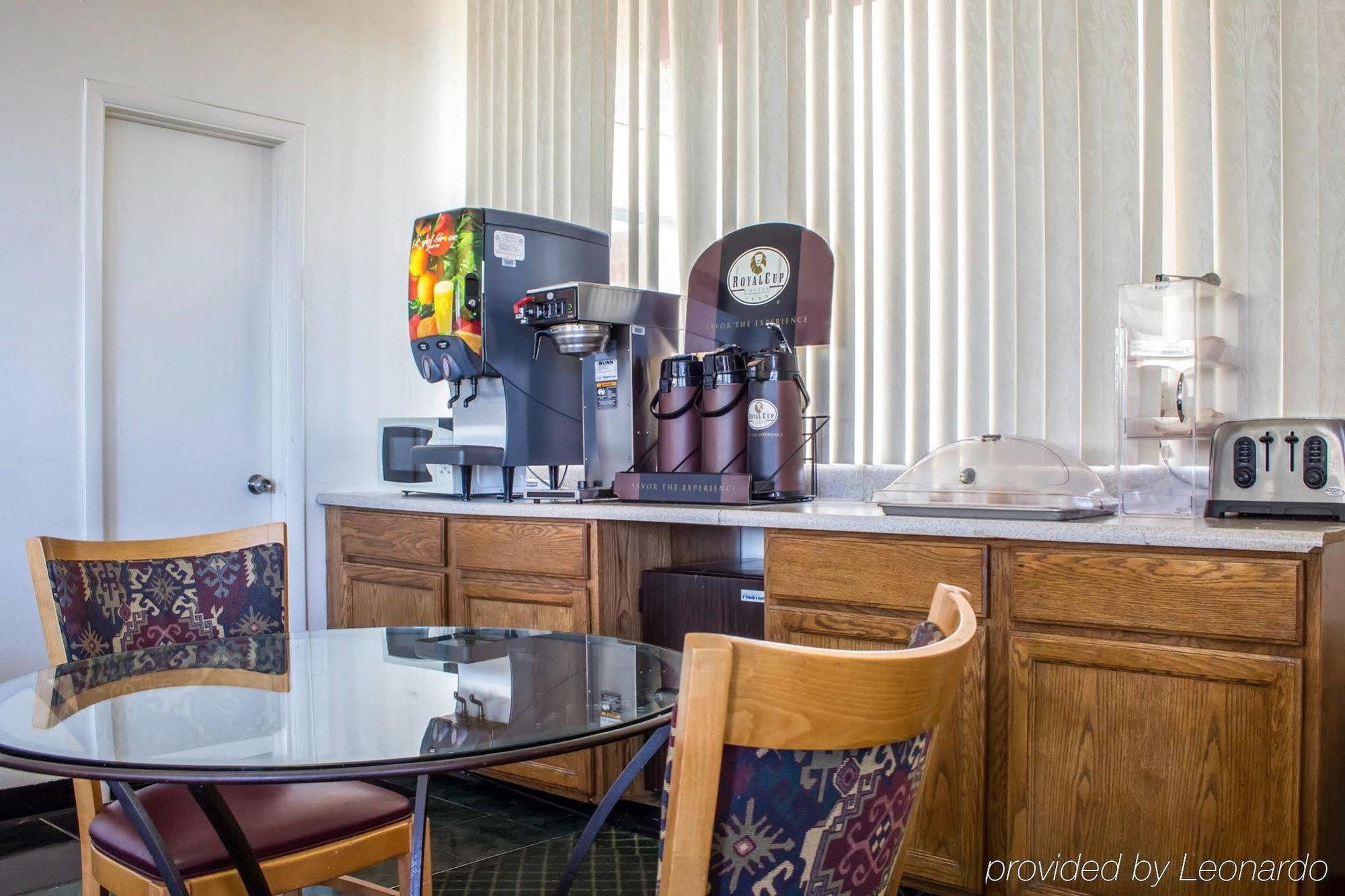 Econo Lodge توسن المظهر الخارجي الصورة