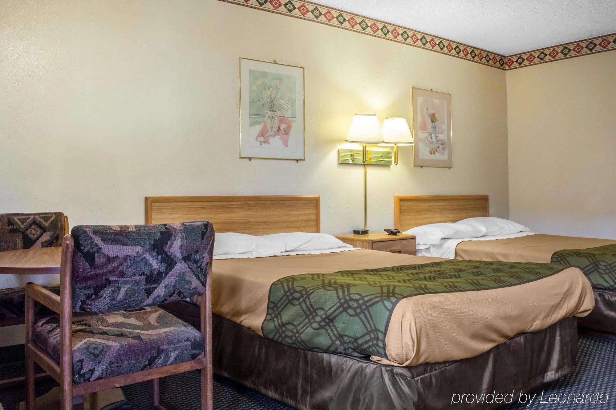 Econo Lodge توسن المظهر الخارجي الصورة