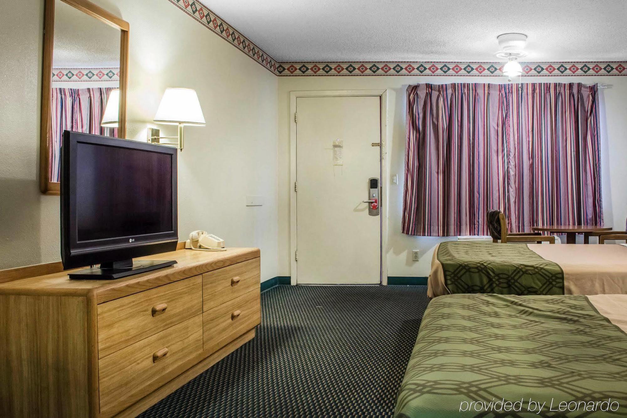 Econo Lodge توسن المظهر الخارجي الصورة