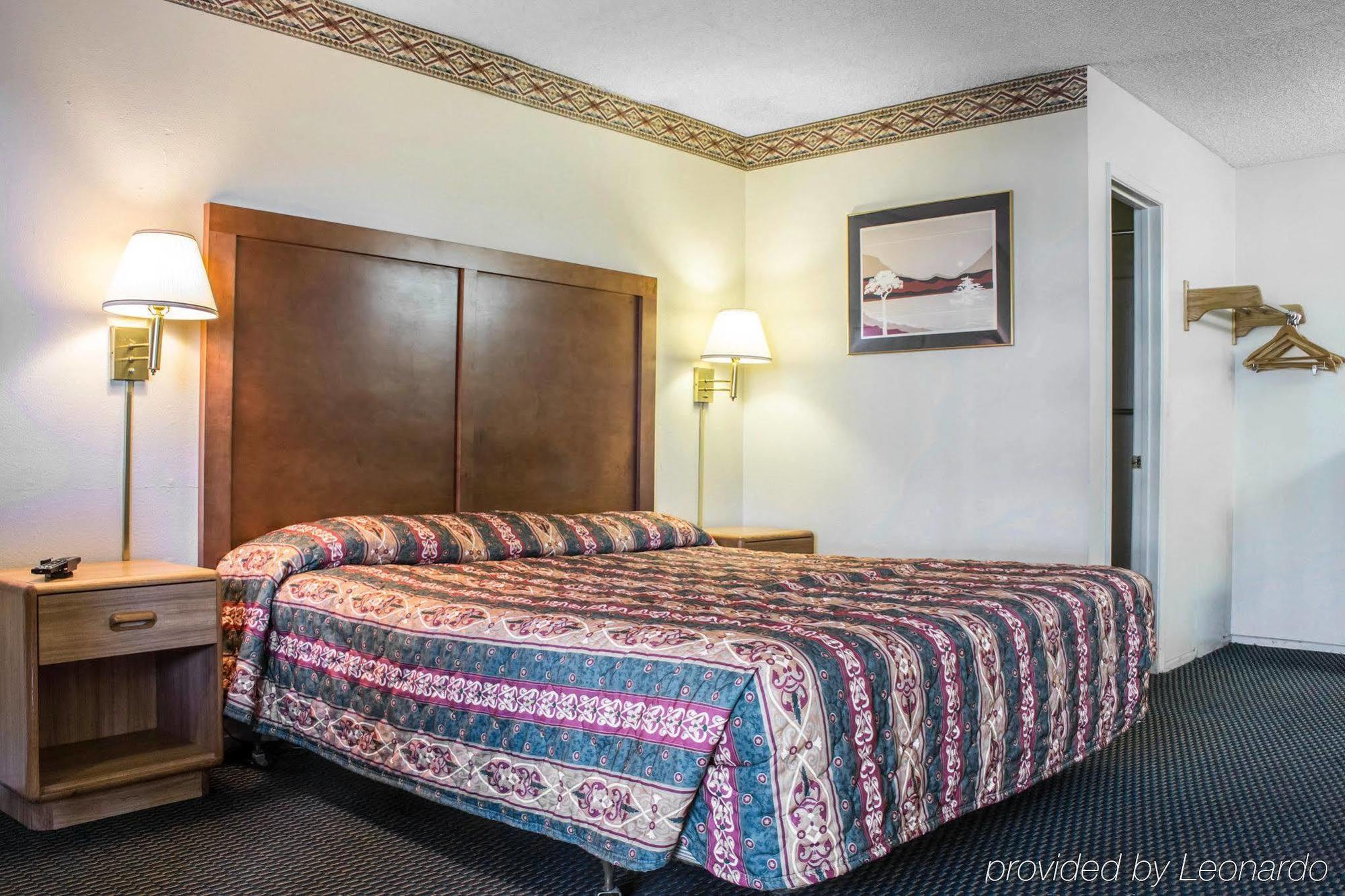 Econo Lodge توسن المظهر الخارجي الصورة