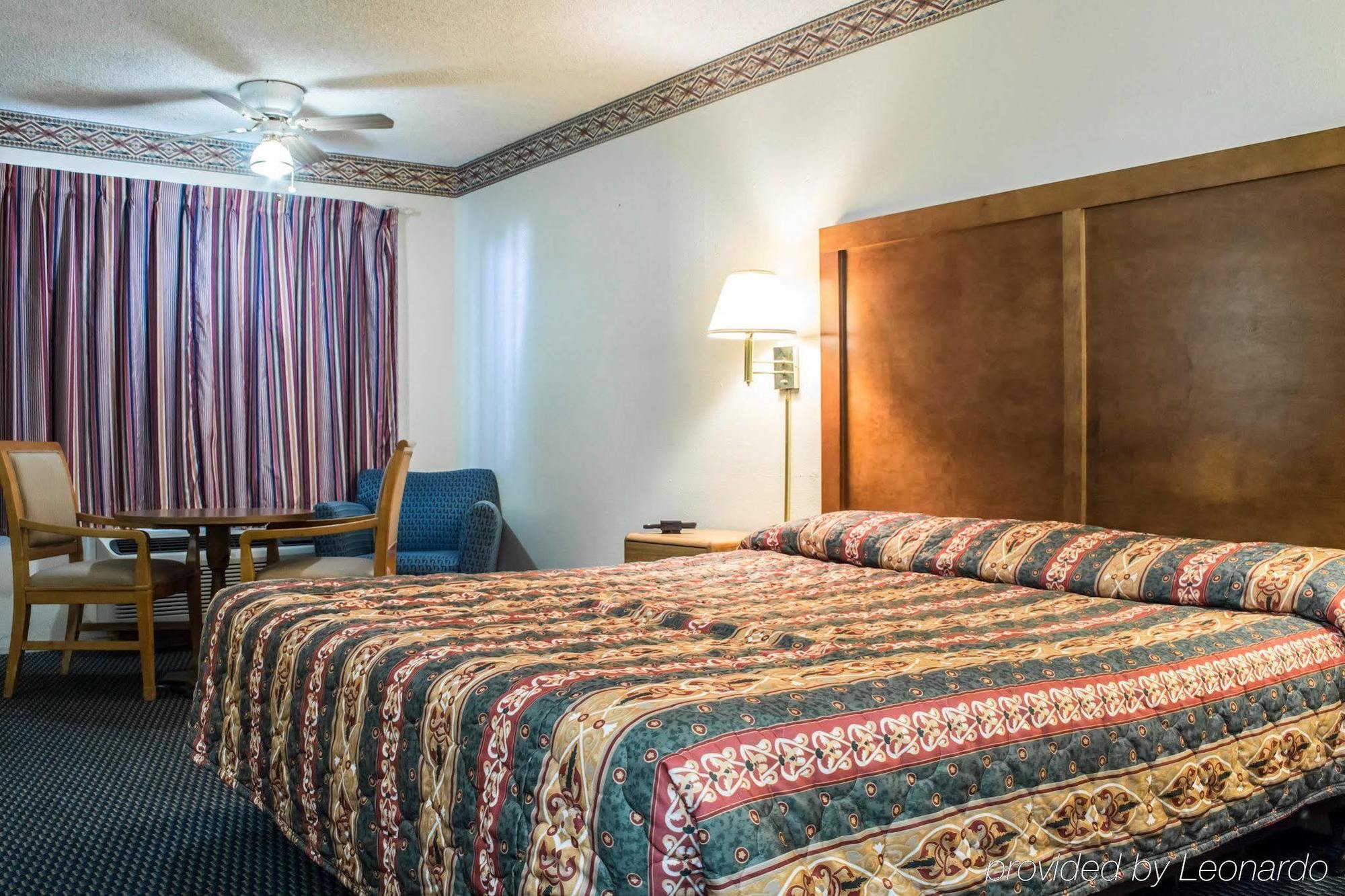 Econo Lodge توسن المظهر الخارجي الصورة