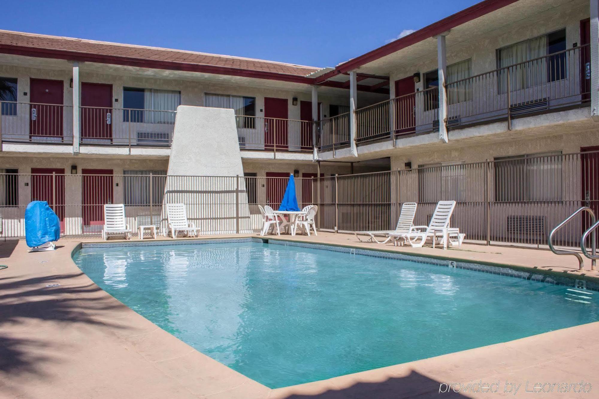 Econo Lodge توسن المظهر الخارجي الصورة