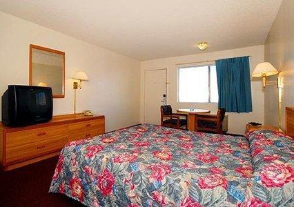 Econo Lodge توسن المظهر الخارجي الصورة